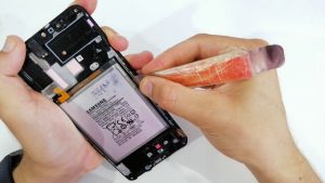 تعویض باتری سامسونگ A70 با قیمت ارزان